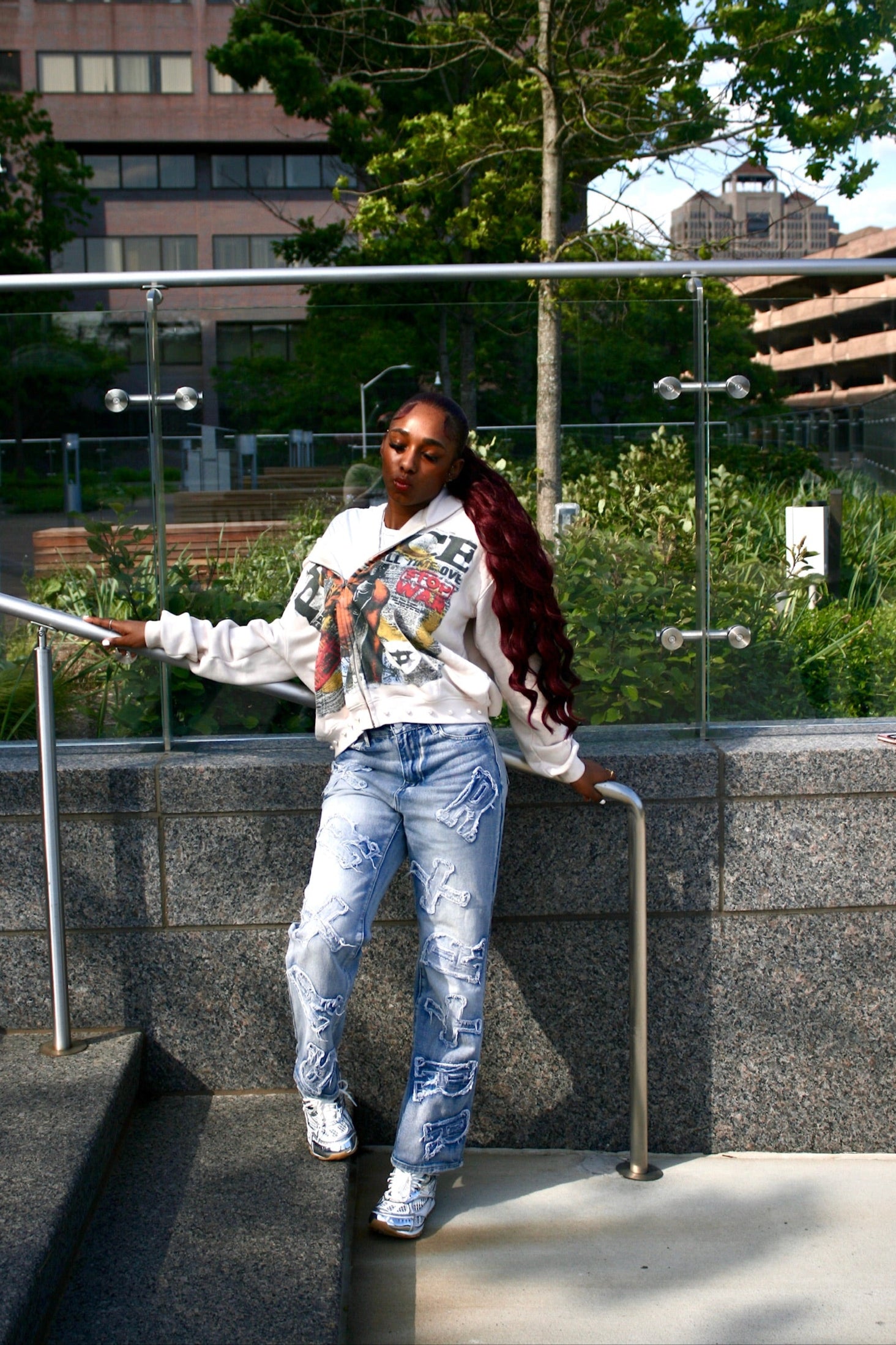 PEACE ZIP UP CREAM